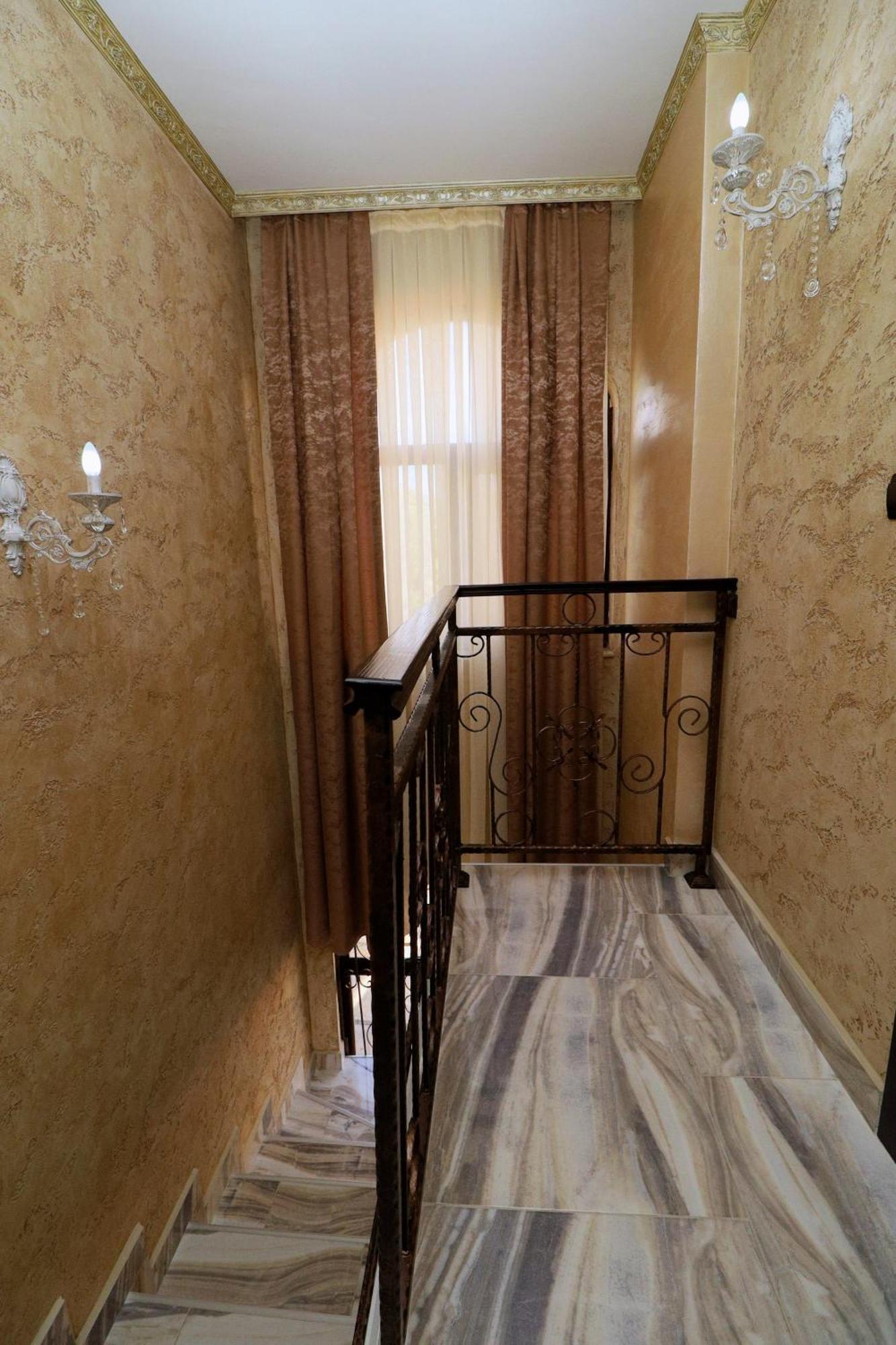 Asa Boutique Hotel Хасково Экстерьер фото